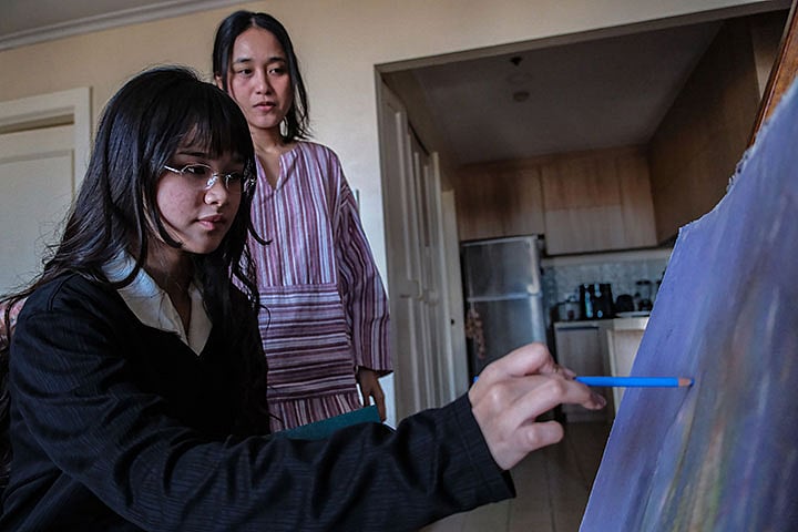 Mother-Daughter Duo Red and Sayoko Pates Paint a Legacy of Art and Bonding