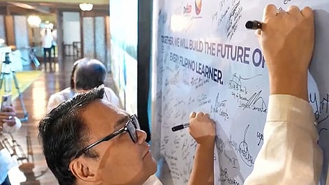 Mayor inks MOA with DepEd for nationwide classroom program