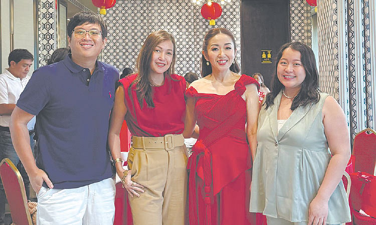 Lunar New Year's Fire Horse Energizes Cebu with Jewelry and Pickleball