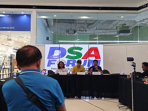 BEACH PING PONG. Tournament director Friendee Nuñez announces the entry of beach ping pong in the 89th Araw ng Dabaw Sports Festival during the Davao Sportswriters Association (DSA) Forum at The Annex of SM City Davao on Thursday, March 5, 2026.