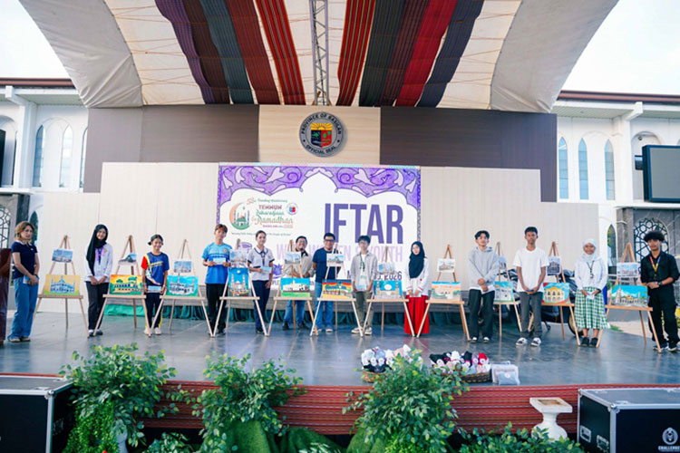 Young Claretian wins Basilan Acrylic Art Competition