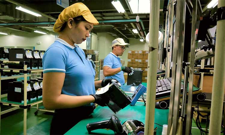 Workers at the Subic Bay Freeport Zone reached 171,653 in 2025, a 4.4 percent increase from the 164,400 workers recorded in 2024, according to the Subic Bay Metropolitan Authority. (Photo courtesy of SBMA)