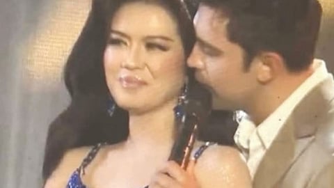 Aldeano says she felt uncomfortable during Monasterio performance