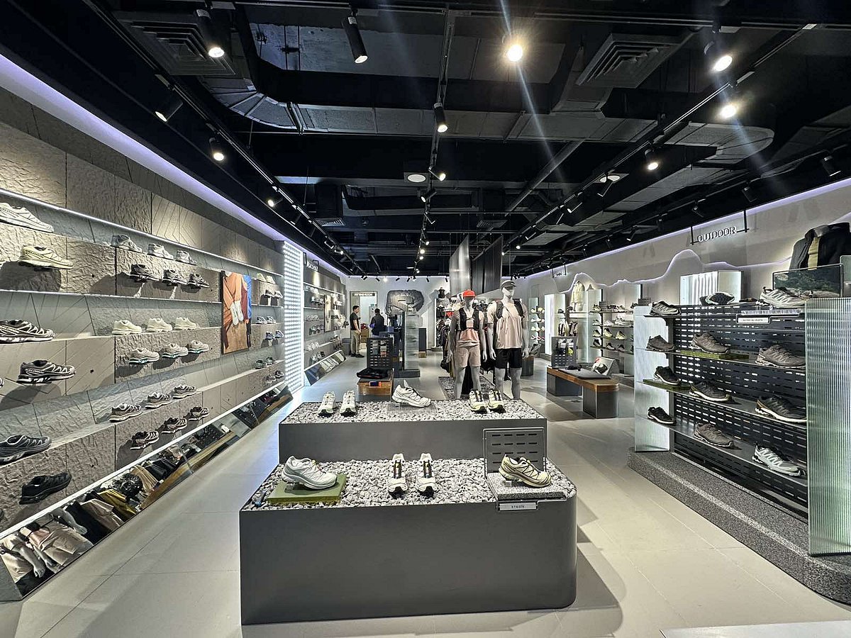 Salomon Opens New Store at SM J Mall Cebu, Blending Mountain Heritage with Urban Lifestyle