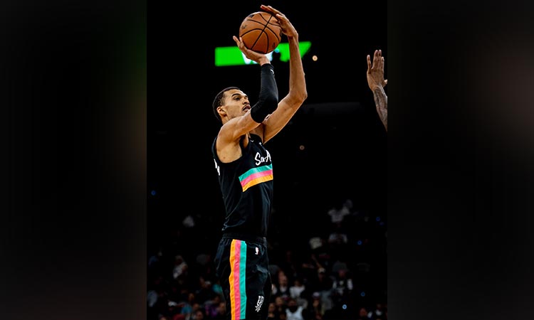 Wemby mipalta batok sa Nuggets