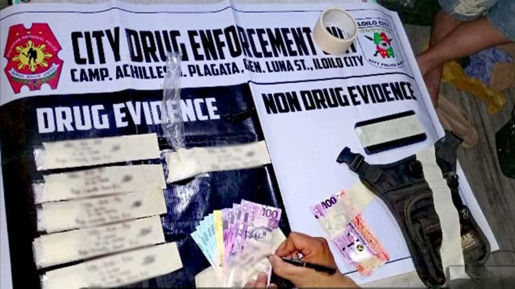 Traffic enforcer nabbed with P408,000 shabu
