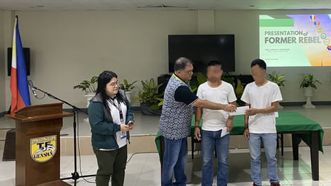 2 NPA rebels surrender in General Santos City