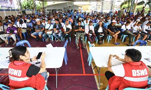 GOV’T CARES. A total of 759 tricycle drivers receive PHP5,000 financial assistance under the Department of Social Welfare and Development - Assistance to Individuals in Crisis Situation in Malabon City on Tuesday (March 17, 2026), the start of the distribution of aid to the public utility vehicle sector as oil prices rise due to the Middle East crisis. Sen. Risa Hontiveros urged on Wednesday (March 18) both houses of Congress to pass the proposed PHP52.8-billion supplemental budget. (PNA photo by Joan Bondoc)