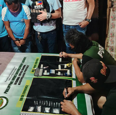 ZAMBOANGA. Lawmen arrest a Regional Target List (RTL) drug personality and seize some p176,800 worth of illegal drugs in a law enforcement operation Thursday, March 19, in Sarmiento village, Parang, Maguindanao del Norte. 
