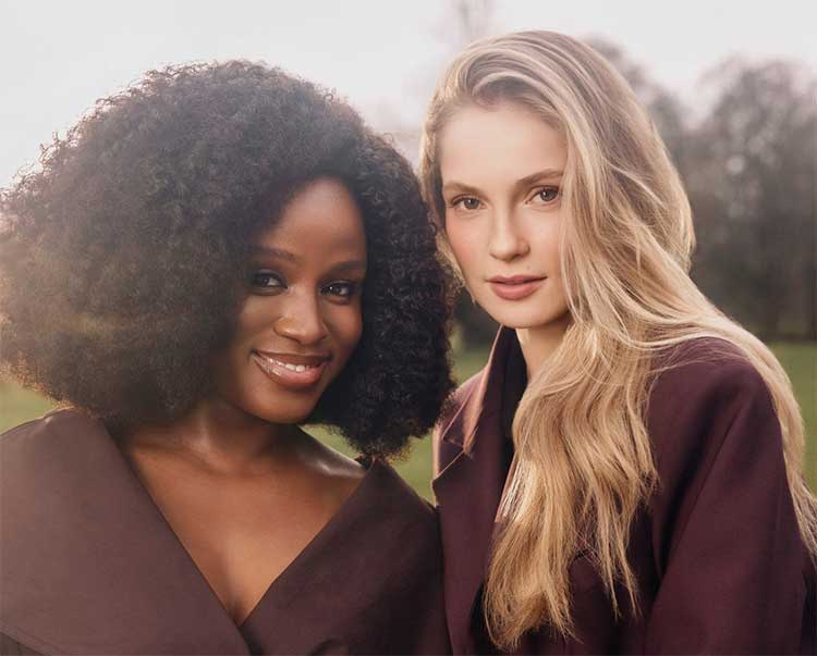 New season, new romance: Francesca & Michaela lead 'Bridgerton' S5