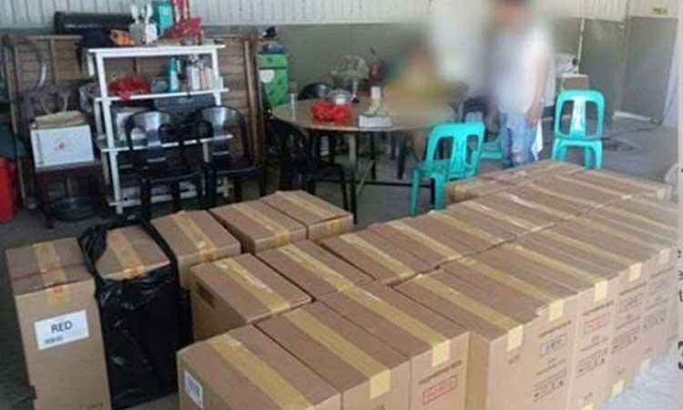 Bataan Police Provincial Office confiscates P1.68 million worth of smuggled cigarettes during a buy-bust operation in Orion town. (Photo courtesy of Bataan PPO)