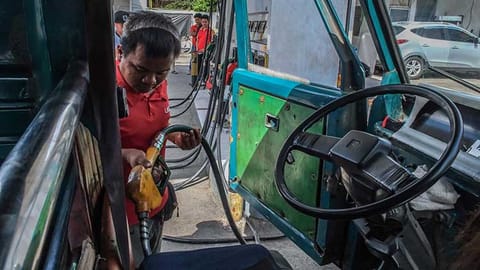 Fuel costs 'strain' supply chains