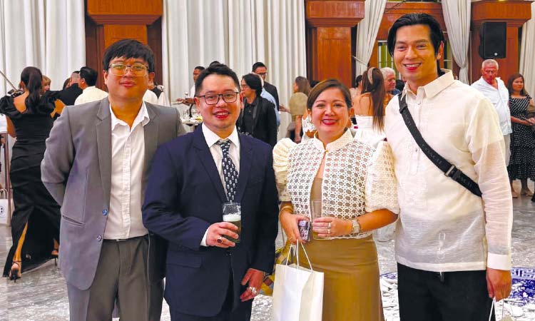 GATHERING. Luis Quibranza III, Consul General Michael Acebedo Lopez, Joanna Cuenco and Doyzkie Buenaviaje at the celebration of the National Day of Greece at the Cebu Provincial Capitol.