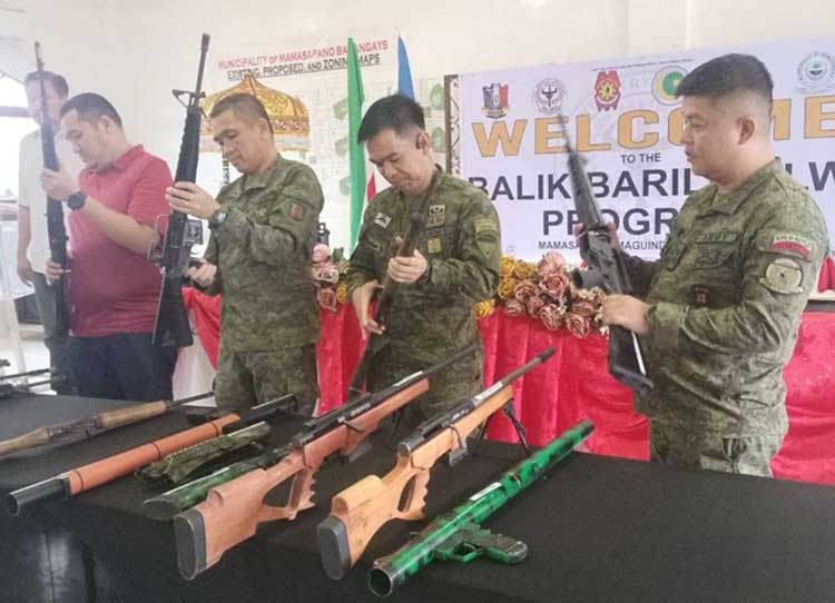 Mamasapano residents surrender 17 high-powered firearms 