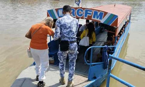 Coast Guard deploys 939 for Holy Week travel