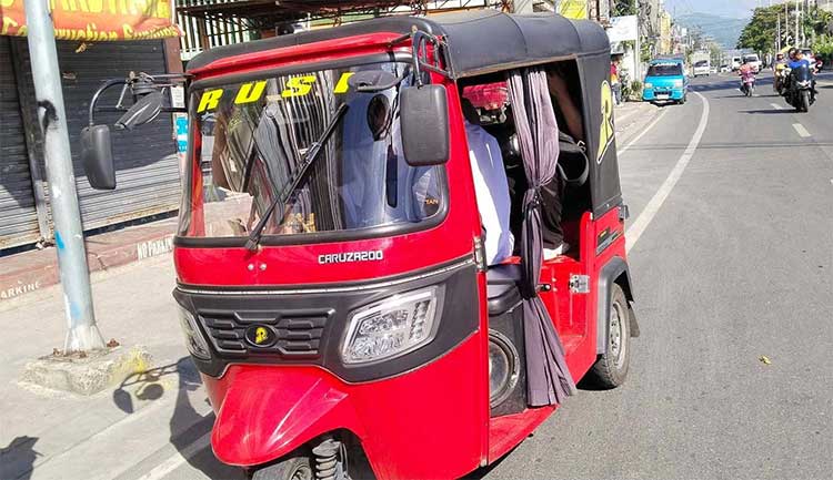 Mandaue eyes shift to e-trikes as fuel prices surge