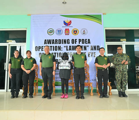ZAMBOANGA. The Philippine Drug Enforcement Agency awards on Wednesday, April 8, over P1.1 million in cash incentives to seven civilian informants in Zamboanga Peninsula through its program Operation: Private Eye.