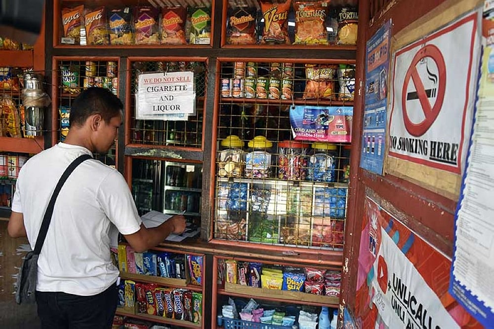 More anti-smoking ban violators nabbed - Vimarsana News