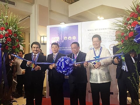 BACOLOD. The Justice Sector Coordinating Council (JSCC) launches the Justice Zone project in Bacolod City led by Chief Justice of the Philippines Lucas Bersamin (Center), Department of Justive Secretary Menardo Guevara, Department of the Interior and Local Government Secretary Eduardo Año, European Union to the Philippines Head of Cooperation Enrico Strampelli, and Bacolod City Mayor Evelio Leonardia at the Bacolod Government Center Friday, August 30, 2019. (Photo by Merlinda A. Pedrosa)