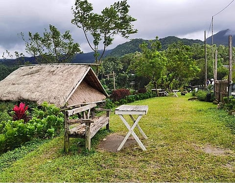 Visit this beautiful scenery at Sitio Lantawan, Barangay Patag, Silay City and feel relaxed with family and friends. 