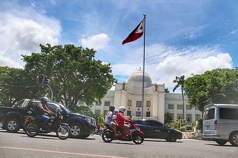 Backriding still not allowed in Cebu