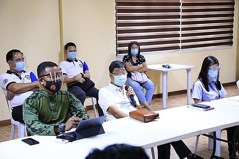 CALL FOR SUPPORT. Mayor Edwin Santiago urges business establishments to strictly implement existing protocols and new strategies under the modified general community quarantine in the city, during a meeting on August 24, 2020 at Tiburcio Hall, Heroes Hall. (Contributed photo)