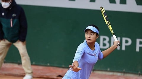 Eala nanamilit sa Round of 32 sa Nottingham Open