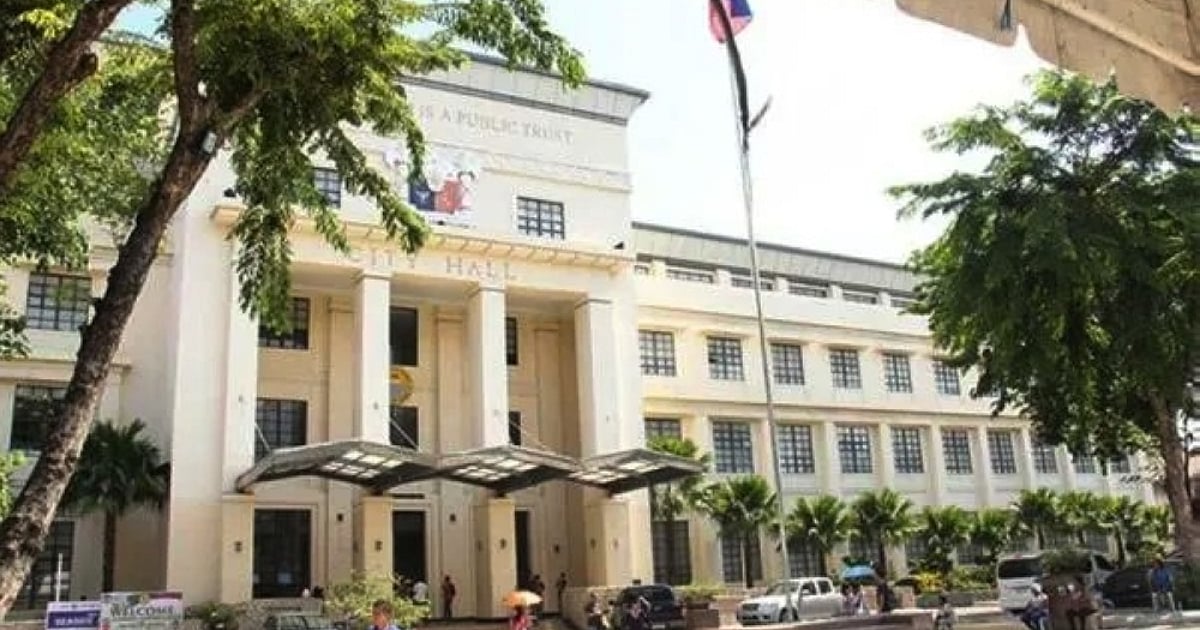 Execs face warning over salary delays