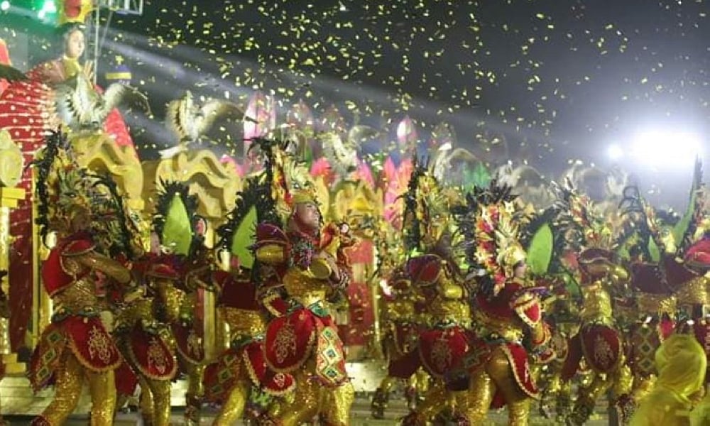 Sinulog regatta winners get their prizes