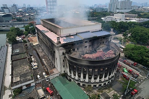 MANILA. Smoke billows from the still smoldering Manila Central Post Office as a fire hits early Monday, May 22, 2023, in Manila, Philippines. (AP)