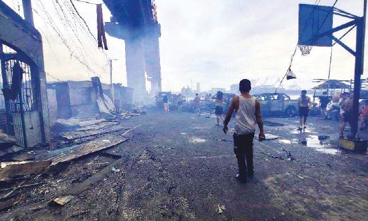 Looc, Mandaue fire guts 300 houses