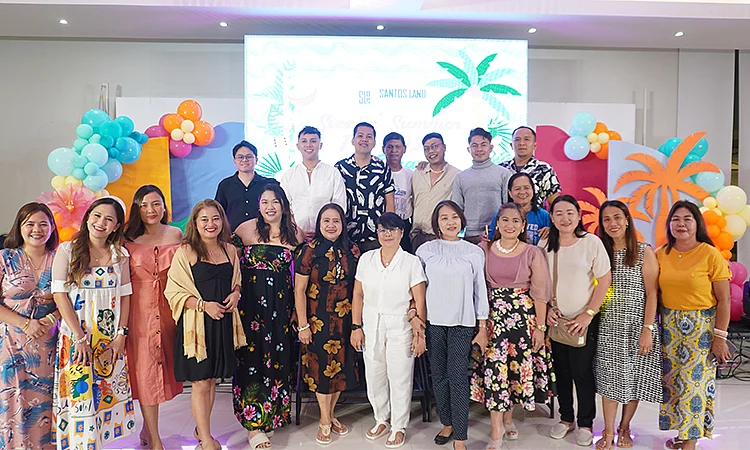 Santos Land’s Summer Fun