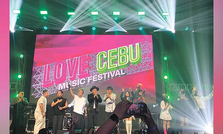 A night of celebrating Bisaya artists