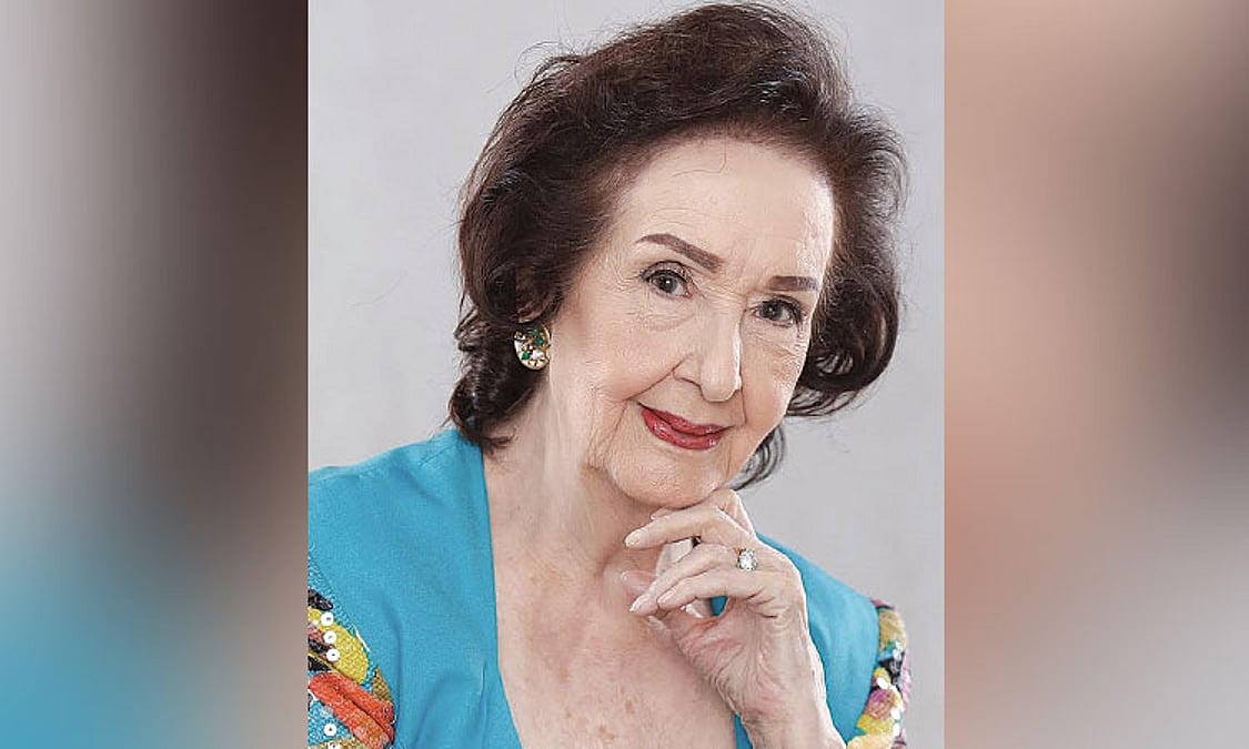 Pasidungog alang kang Gloria Romero, giduso sa Senado