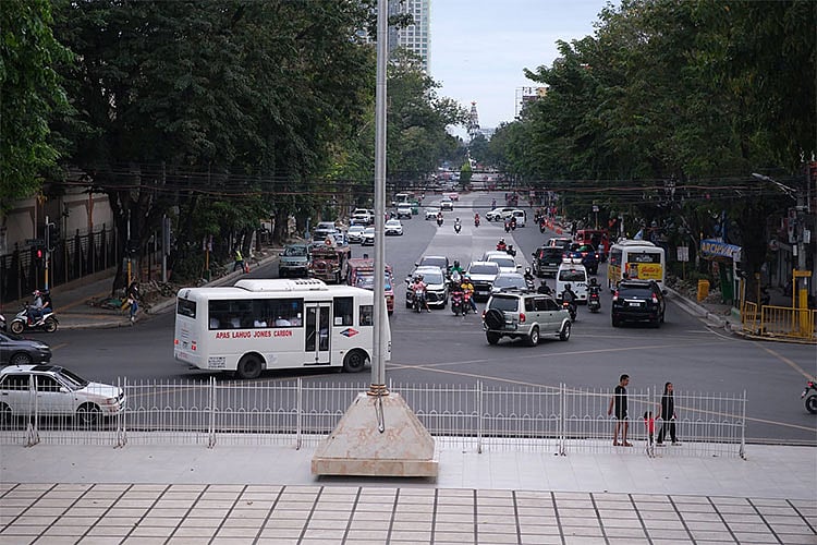 Cebu Gov Approves P18M Aid for 9 Earthquake-Damaged Churches