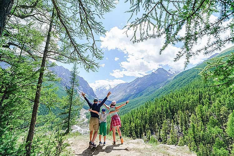 A traveler’s guide to affordable and fun adventures