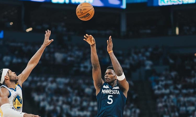 T-Wolves vs. Warriors Thriller: A High-Stakes Showdown in the NBA Playoffs
