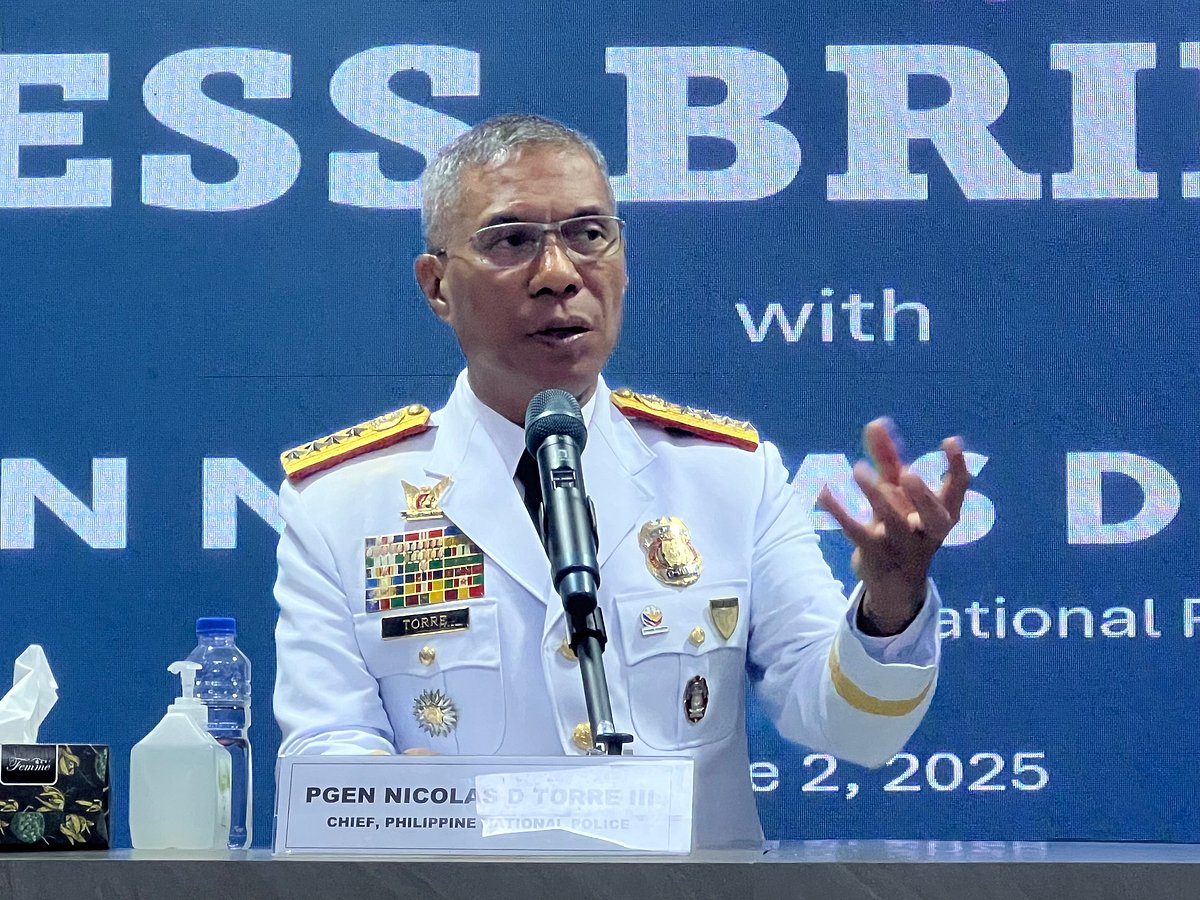 Axed PNP chief Torre on 1-month leave