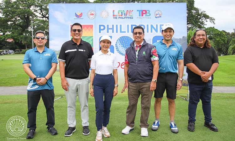 DOT launches PH Golf Experience in Clark