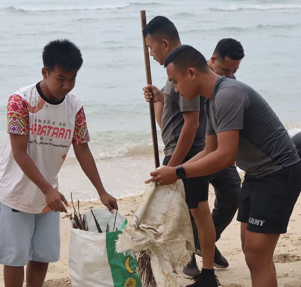 Coastal cleanup drive unites youth, security forces, community in Sulu town