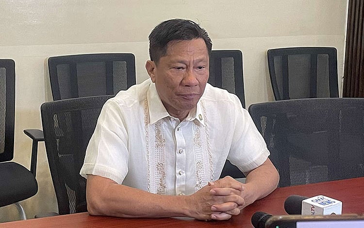 Archival seeks to hold DPWH contractors liable for delays in Cebu flood control projects