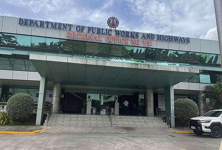DPWH 7 Warns Public About Scammers Using New Director's Name in Cebu