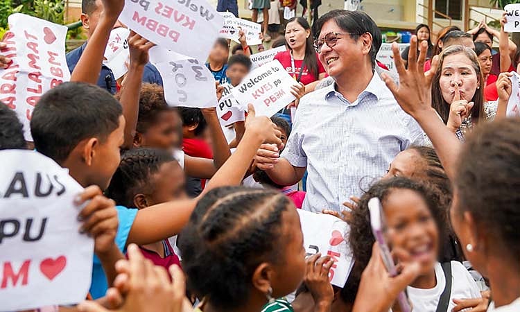 Marcos andam moyagyag sa iyang SALN