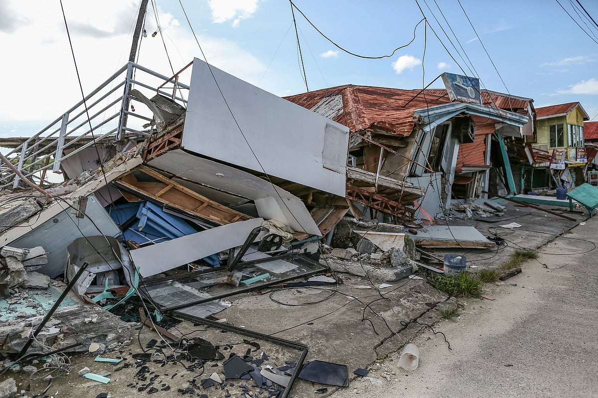 Naigo sa linog, bagyo nanghinaot
nga makaangkon na og kapuy-an