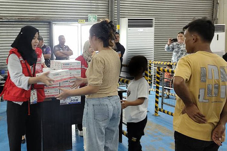 Zamboanga City Halts Classes as Severe Weather Worsens - Safety First!