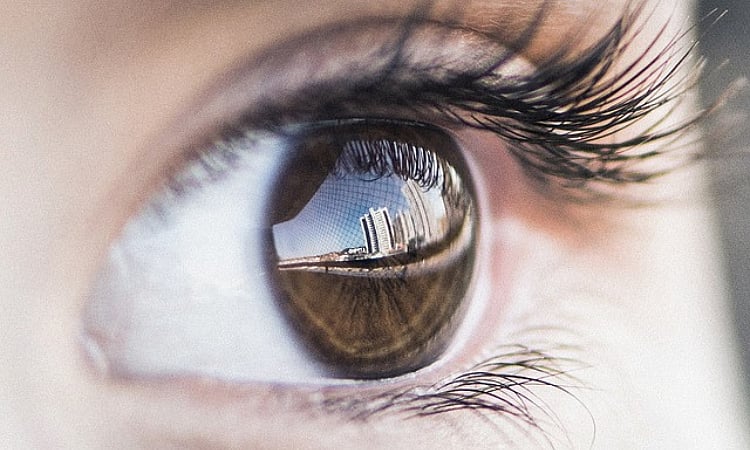 Screen Time Crisis: Davao Eye Expert Warns Parents About Digital Device Dangers to Children's Vision