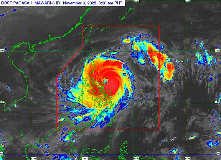 Super Typhoon Uwan Hits Luzon: Signal No.5 Raised, Landfall Expected