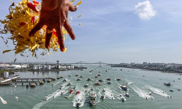 3k ka mga deboto mihugpa