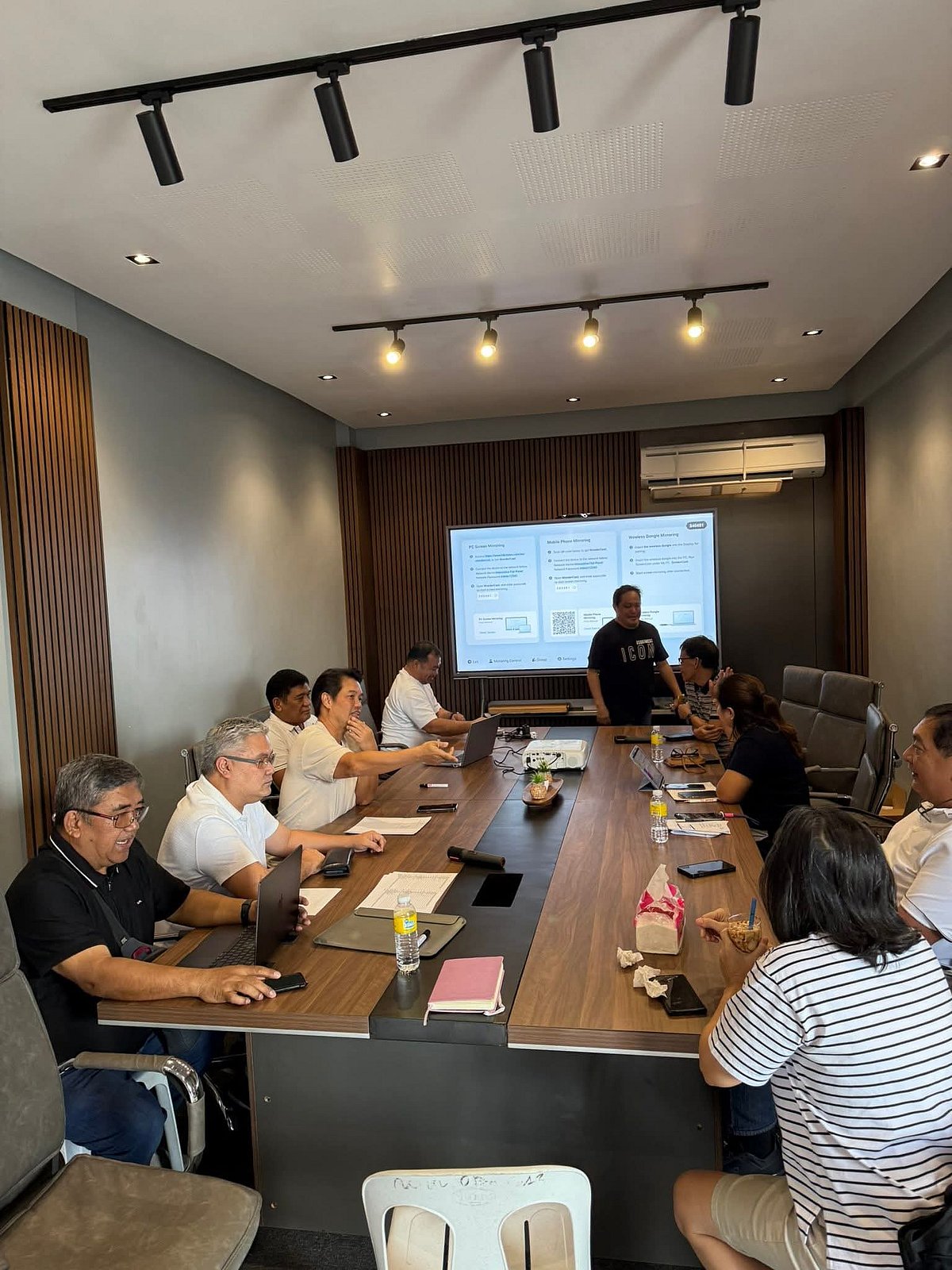 Benitez meets utility firms to hasten power, water restoration in Bacolod