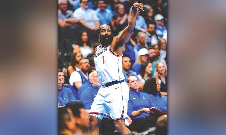 James Harden's 41-Point Triple-Double Lifts Clippers Over Mavs in Double OT